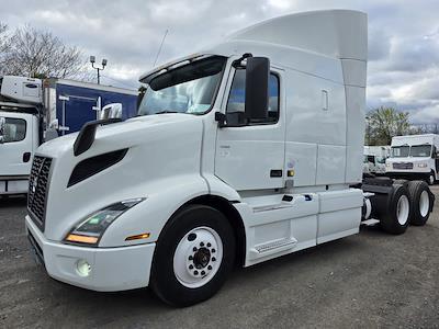 Used 2019 Volvo VNR Volvo D13 Semi Truck for sale #828628 - photo 1