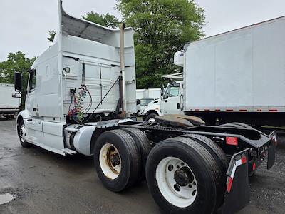 Used 2019 Volvo VNR Volvo D13 Semi Truck for sale #828630 - photo 2