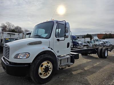 Used 2019 Freightliner M2 106 Conventional Cab Cab Chassis for sale #831361 - photo 1