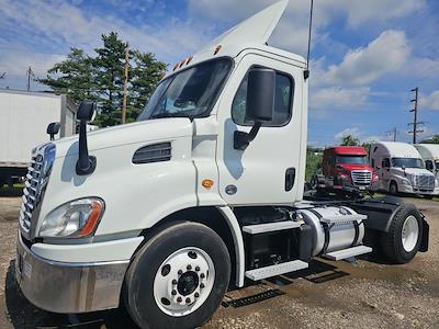 Used 2019 Freightliner Cascadia Detroit DD13 Semi Truck for sale #860348 - photo 1