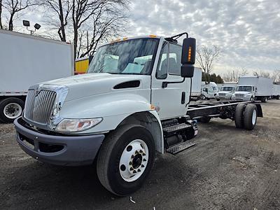 Used 2019 International DuraStar 4300 Cab Chassis for sale #860734 - photo 1
