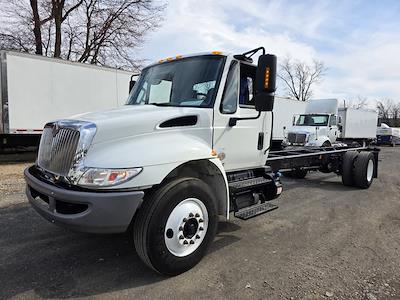 Used 2019 International DuraStar 4300 Cab Chassis for sale #860736 - photo 1