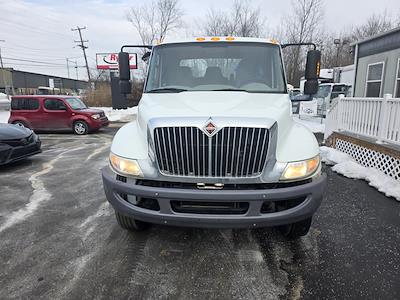 Used 2019 International DuraStar 4300 - photo 1