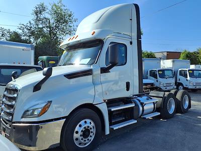 Used 2019 Freightliner Cascadia Detroit Diesel DD15 Semi Truck for sale #870452 - photo 1