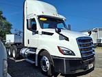 Used 2019 Freightliner Cascadia Detroit Diesel DD15 Semi Truck for sale #870452 - photo 4