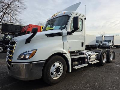 Used 2019 Freightliner Cascadia Detroit DD13 Semi Truck for sale #874661 - photo 1