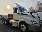 Used 2019 Freightliner Cascadia Detroit DD13 Semi Truck for sale #874661 - photo 4