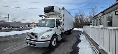 Used 2019 Freightliner M2 106 - photo 1