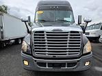 Used 2020 Freightliner Cascadia Detroit Diesel DD15 Semi Truck with Sleeper Cab for sale #881600 - photo 3