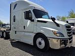 Used 2020 Freightliner Cascadia Detroit Diesel DD15 Semi Truck with Sleeper Cab for sale #884748 - photo 4