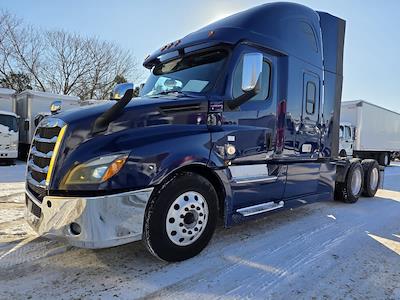 Used 2020 Freightliner Cascadia Detroit Diesel DD15 Semi Truck with Sleeper Cab for sale #896740 - photo 1