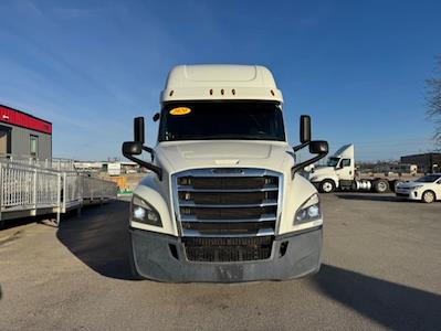 Used 2020 Freightliner Cascadia - photo 1