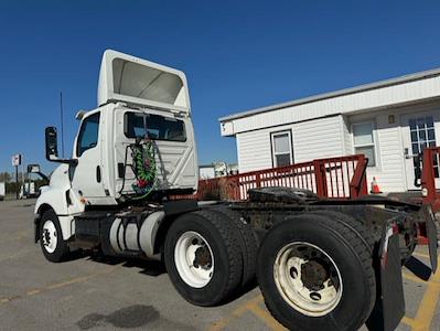 Used 2018 International LT Cummins X15, Signature Semi Truck for sale #746459 - photo 2