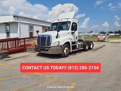 Used 2018 Freightliner Cascadia Detroit Diesel DD15 Semi Truck for sale #777116 - photo 1