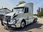 Used 2020 Volvo VNR Volvo D13 Semi Truck for sale #243484 - photo 1