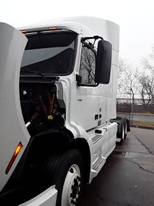 Used 2020 Volvo VNR Volvo D13 Semi Truck for sale #243490 - photo 1