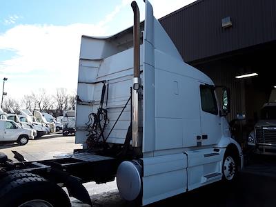 Used 2020 Volvo VNR Volvo D13 Semi Truck for sale #243492 - photo 2