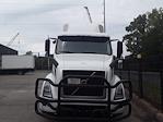 Used 2020 Volvo VNR Volvo D13 Semi Truck for sale #243493 - photo 3