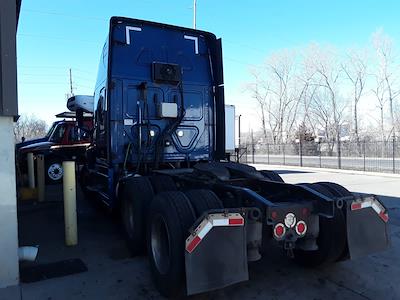 Used 2020 Freightliner Cascadia - photo 1