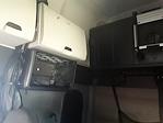 Used 2020 Freightliner Cascadia Detroit Diesel DD15 Semi Truck with Sleeper Cab for sale #271441 - photo 9