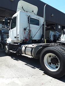Used 2016 Volvo VNL Volvo D13 Semi Truck for sale #384161 - photo 2