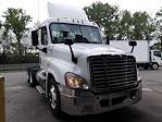 Used 2016 Freightliner Cascadia Cummins ISX Semi Truck for sale #654966 - photo 4
