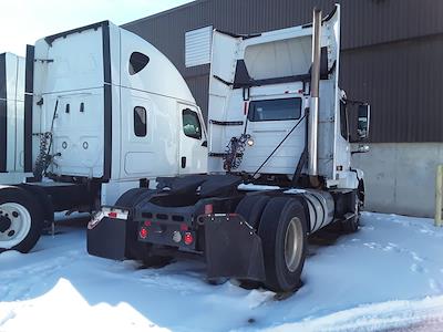 Used 2017 Volvo VNL Volvo D13 Semi Truck for sale #664369 - photo 2