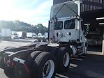 Used 2017 Freightliner Cascadia Detroit DD13 Semi Truck for sale #665106 - photo 5