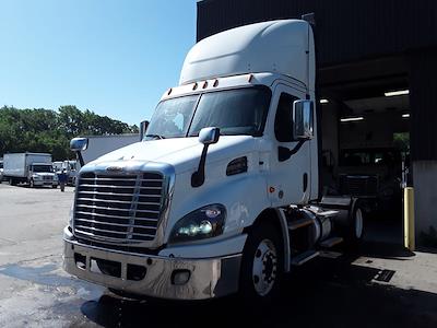 Used 2017 Freightliner Cascadia Detroit DD13 Semi Truck for sale #665107 - photo 1