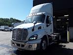 Used 2017 Freightliner Cascadia Detroit DD13 Semi Truck for sale #665107 - photo 1