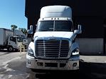 Used 2017 Freightliner Cascadia Detroit DD13 Semi Truck for sale #665107 - photo 3