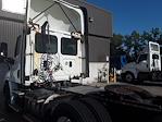 Used 2017 Freightliner Cascadia Detroit DD13 Semi Truck for sale #665119 - photo 2