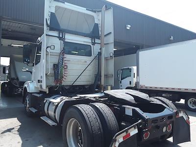 Used 2018 Volvo VNL Volvo D13 Semi Truck for sale #670233 - photo 2