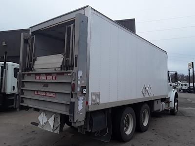 Used 2018 Freightliner M2 106 Conventional Cab Box Truck for sale #685050 - photo 2