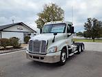 Used 2018 Freightliner Cascadia Detroit DD13 Semi Truck for sale #746874 - photo 1
