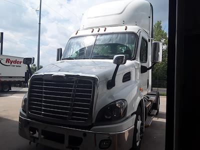 Used 2018 Freightliner Cascadia Detroit DD13 Semi Truck for sale #752343 - photo 1