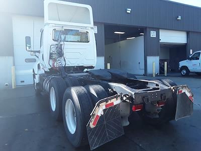 Used 2018 International LT Cummins X15, Signature Semi Truck for sale #783860 - photo 2