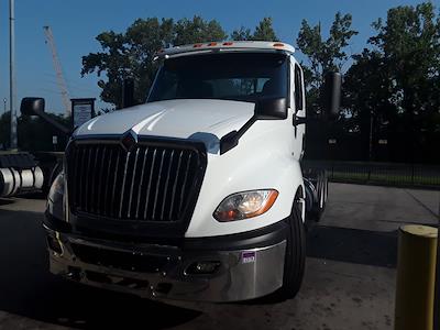 Used 2018 International LT International A26 Semi Truck for sale #788712 - photo 1