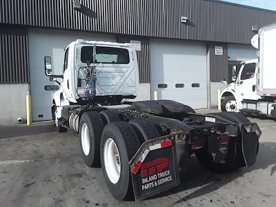 Used 2018 International LT International A26 Semi Truck for sale #789687 - photo 2