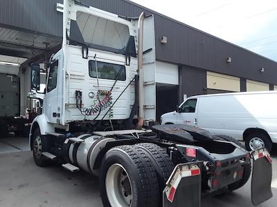 Used 2019 Volvo VNR Volvo D13 Semi Truck for sale #809191 - photo 2