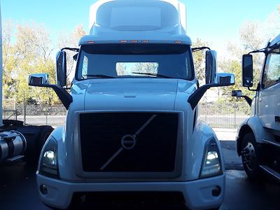 Used 2019 Volvo VNR Volvo D13 Semi Truck for sale #809192 - photo 2