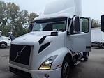 Used 2019 Volvo VNR Volvo D13 Semi Truck for sale #809207 - photo 1