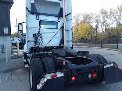 Used 2019 Volvo VNR Volvo D13 Semi Truck for sale #809211 - photo 2