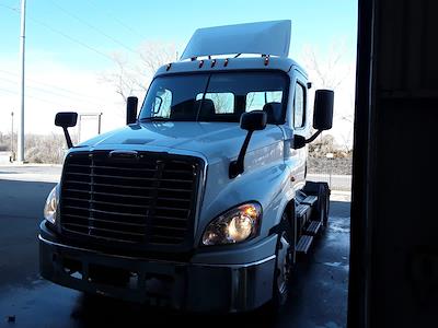 Used 2019 Freightliner Cascadia Detroit DD13 Semi Truck for sale #813616 - photo 1
