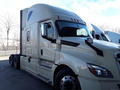 Used 2019 Freightliner Cascadia Detroit Diesel DD15 Semi Truck with Sleeper Cab for sale #814429 - photo 1