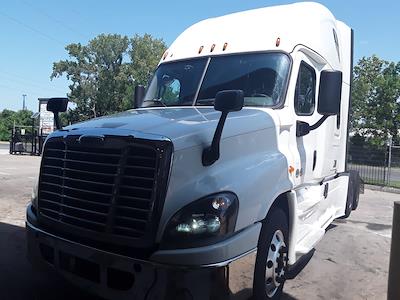 Used 2019 Freightliner Cascadia Detroit Diesel DD15 Semi Truck with Sleeper Cab for sale #836390 - photo 1