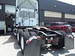 Used 2020 Freightliner Cascadia Detroit DD13 Semi Truck for sale #897179 - photo 2