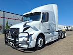 Used 2020 Volvo VNR Volvo D13 Semi Truck for sale #243516 - photo 1