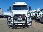 Used 2020 Volvo VNR Volvo D13 Semi Truck for sale #243516 - photo 3