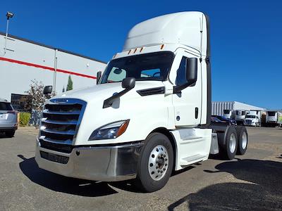 Used 2020 Freightliner Cascadia Detroit Diesel DD15 Semi Truck for sale #270375 - photo 1